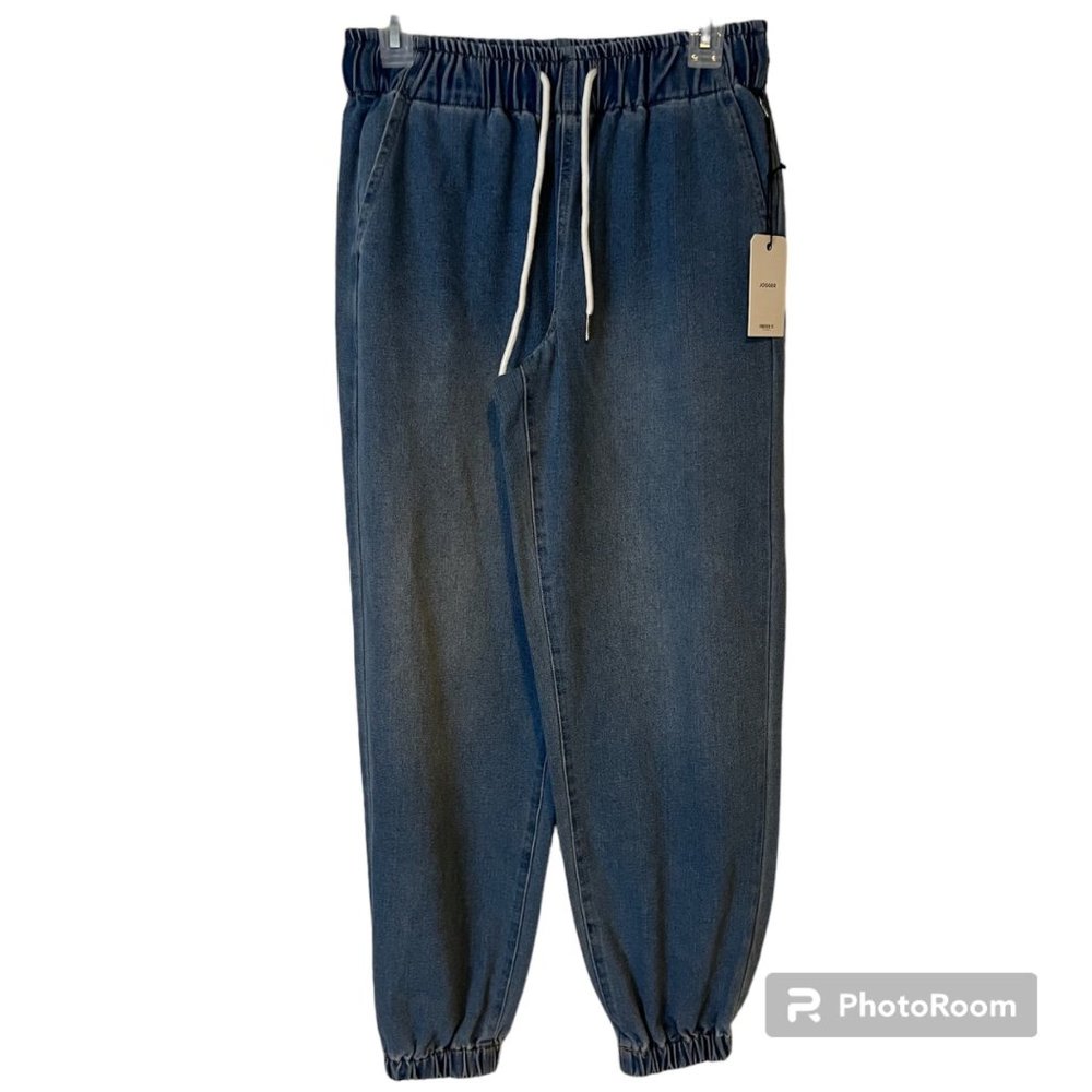 Forever 21 Blue Jean Joggers Womens Small Fitted Waist Relaxed Hips Oversized NE